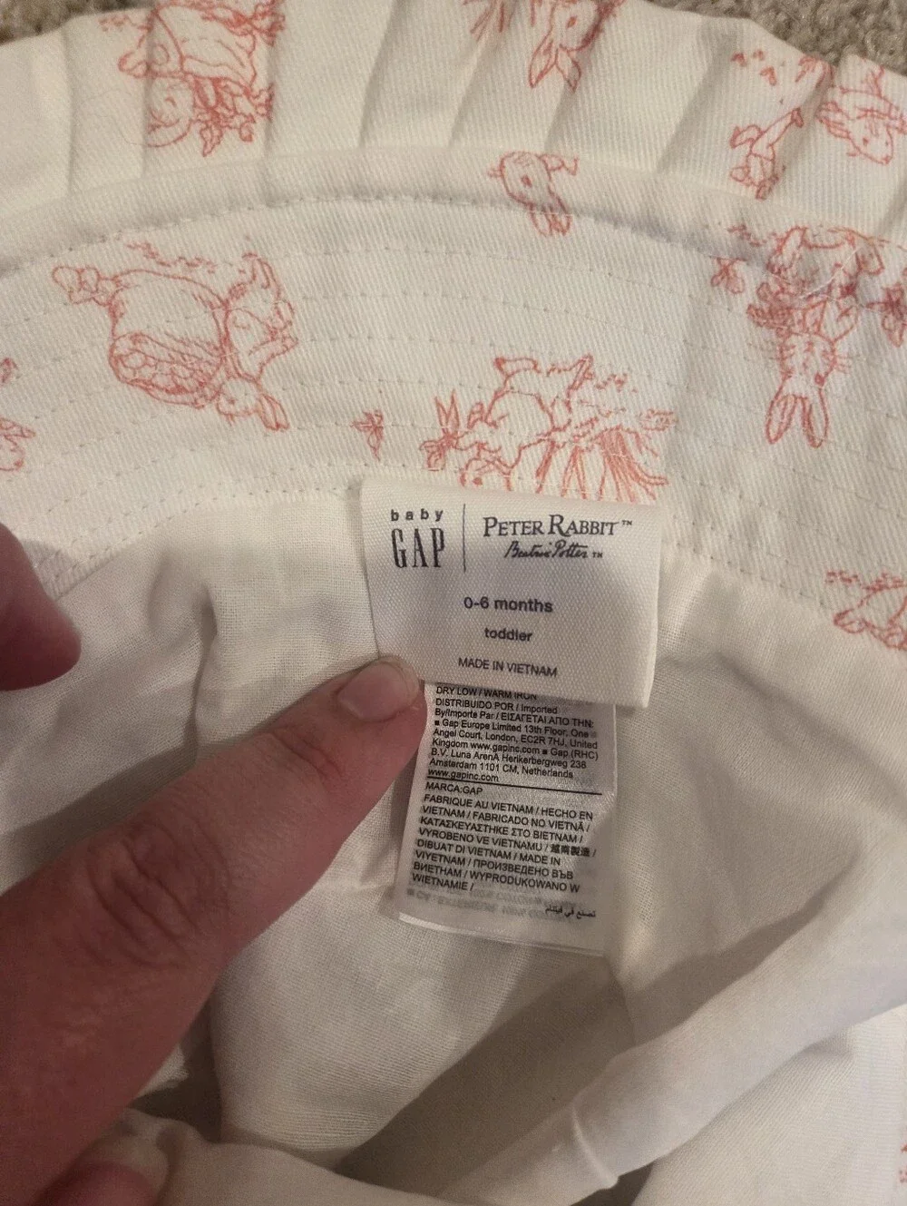 Baby Gap x Peter Rabbit Bucket Hat | 0-6 Months | Like New